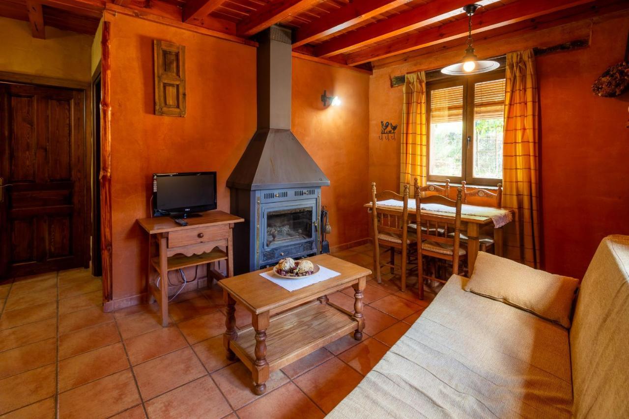 Apartamentos Turisticos La Alqueria De Valverde Valverde De Los Arroyos Eksteriør billede